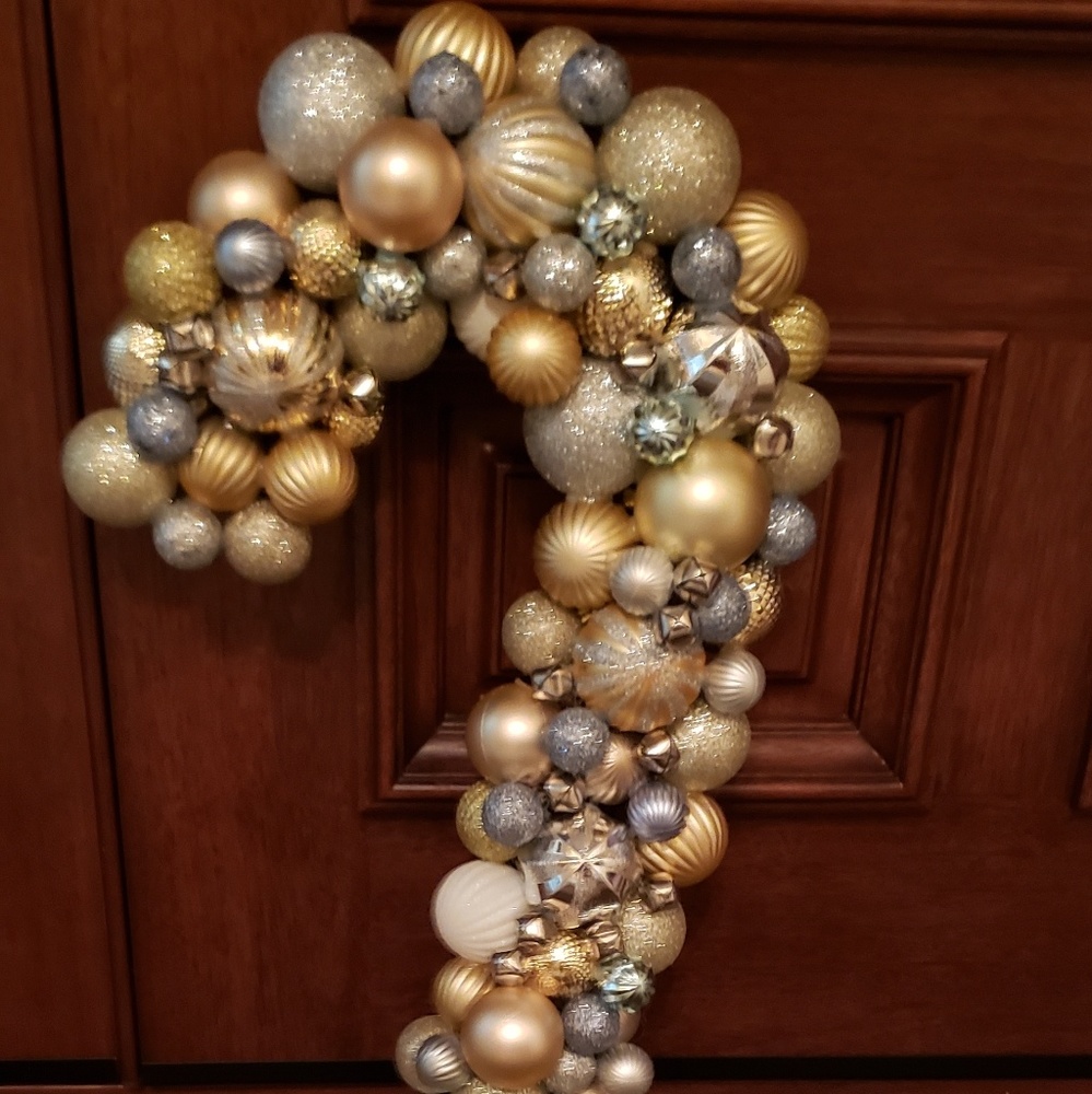Candycane Christmas Wreath Gold/Silver